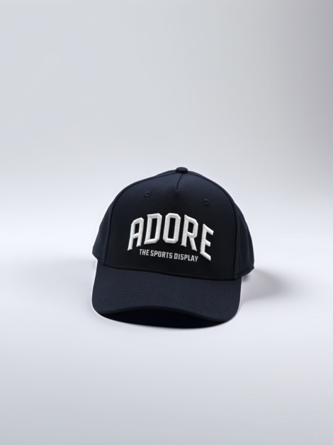 Casquette Noire ADORÉ – Logo Brodé Blanc Style Streetwear Premium