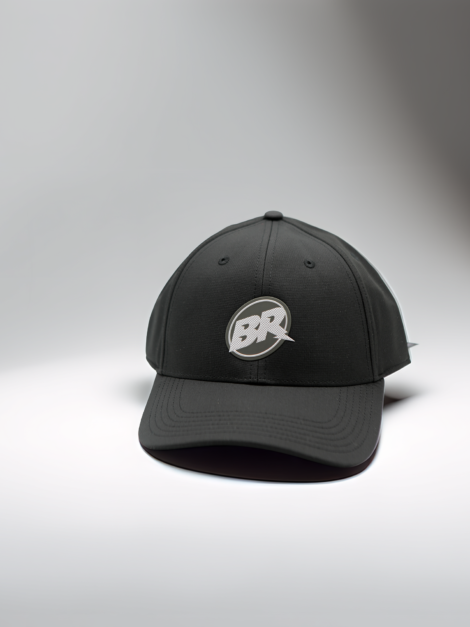 Black Minimalist Cap – Metal Logo “BR” Premium Streetwear Style
